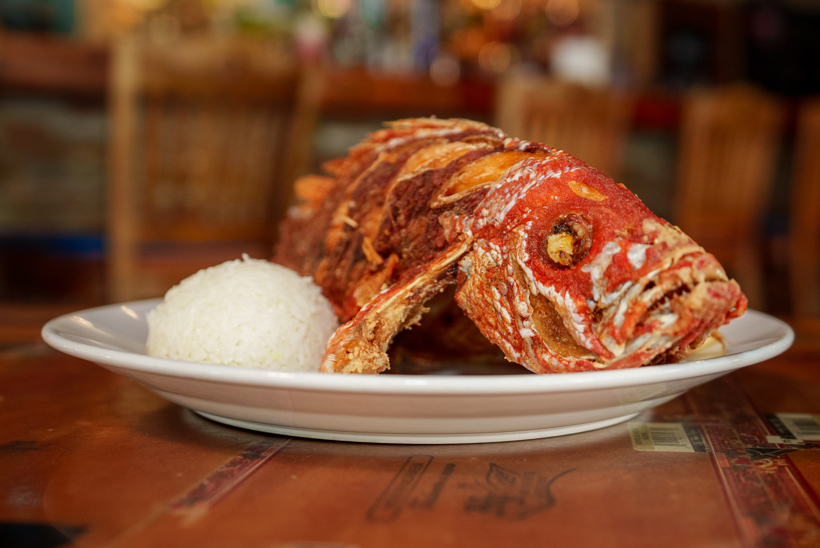 Crispy whole snapper with rice